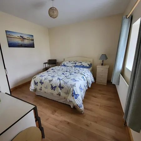 3 Bed Country Nyaraló Swinford