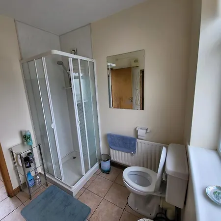 3 Bed Country